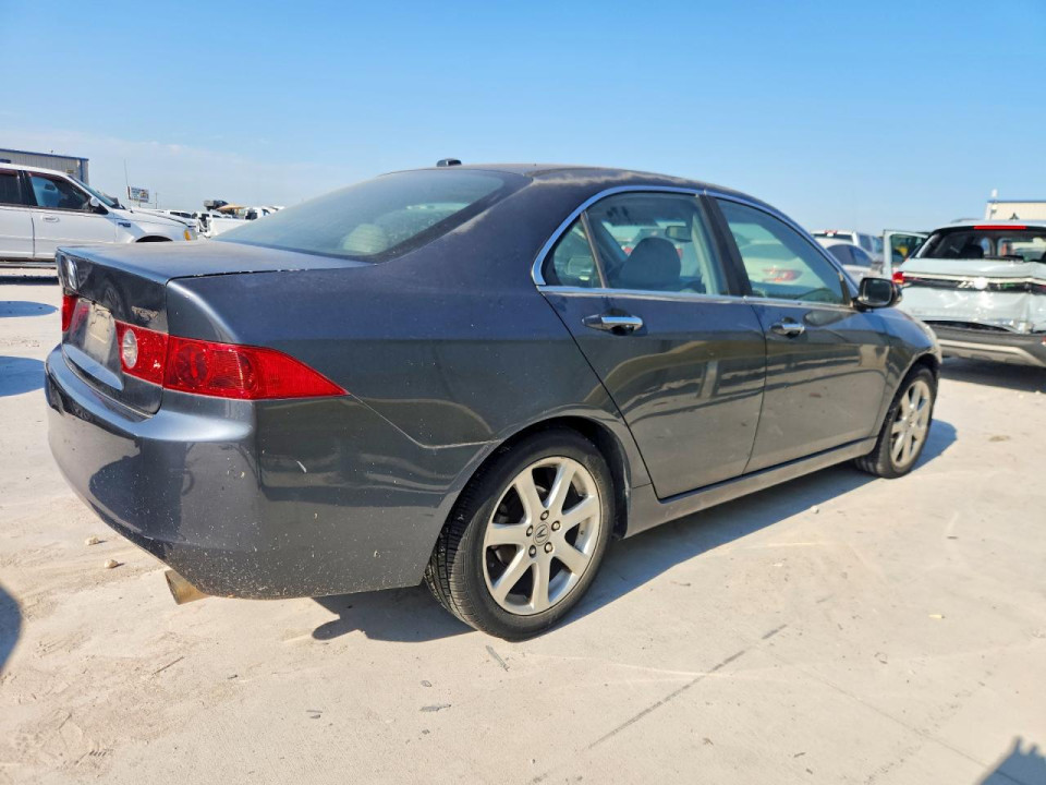 Acura TSX 2005 з аукціону Copart