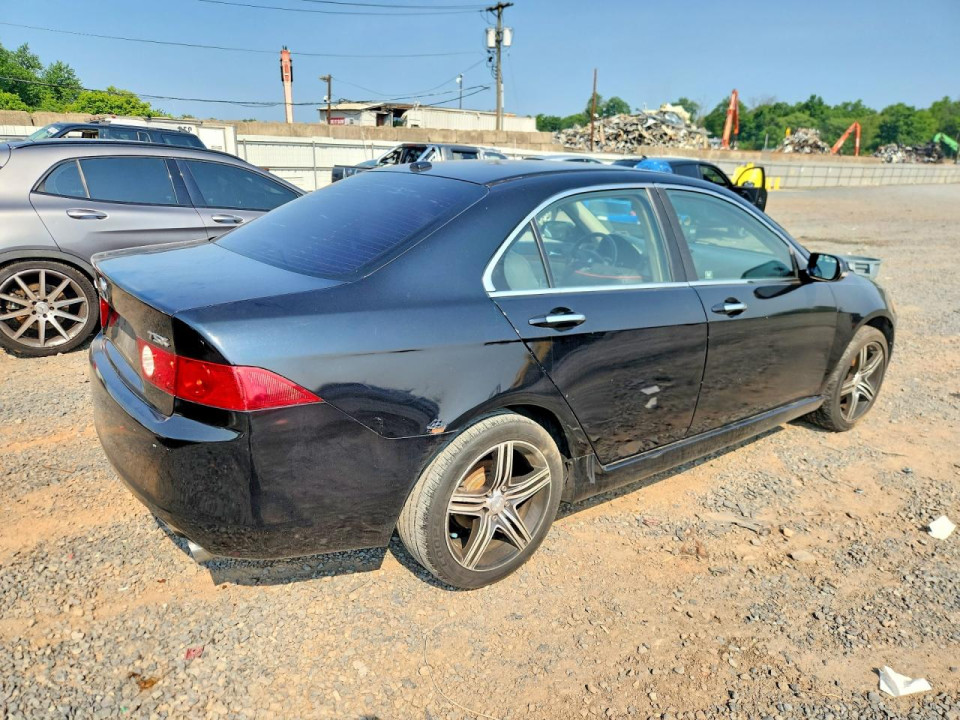 Acura TSX 2005 з аукціону Copart