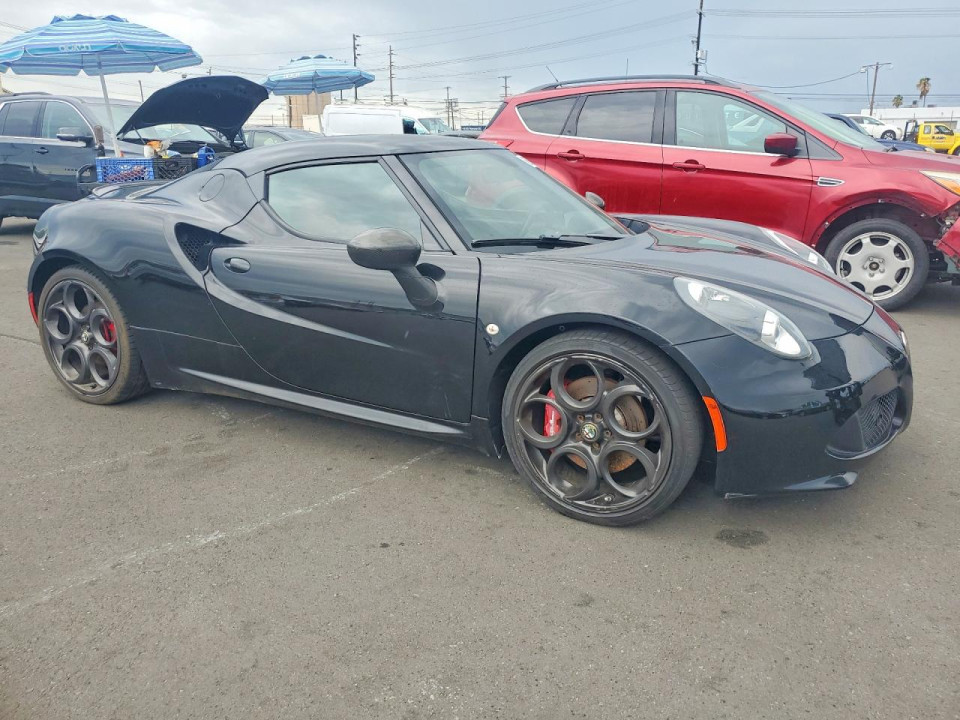 Alfa Romeo 4C 2015 — Copart