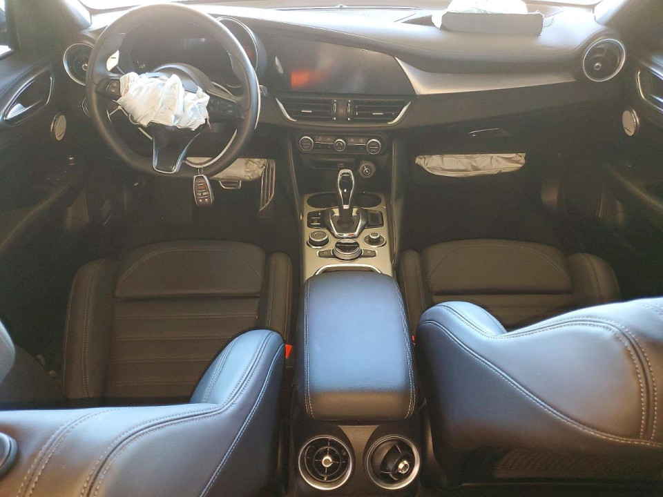 Alfa Romeo GIULIA BASE 2025 — Copart
