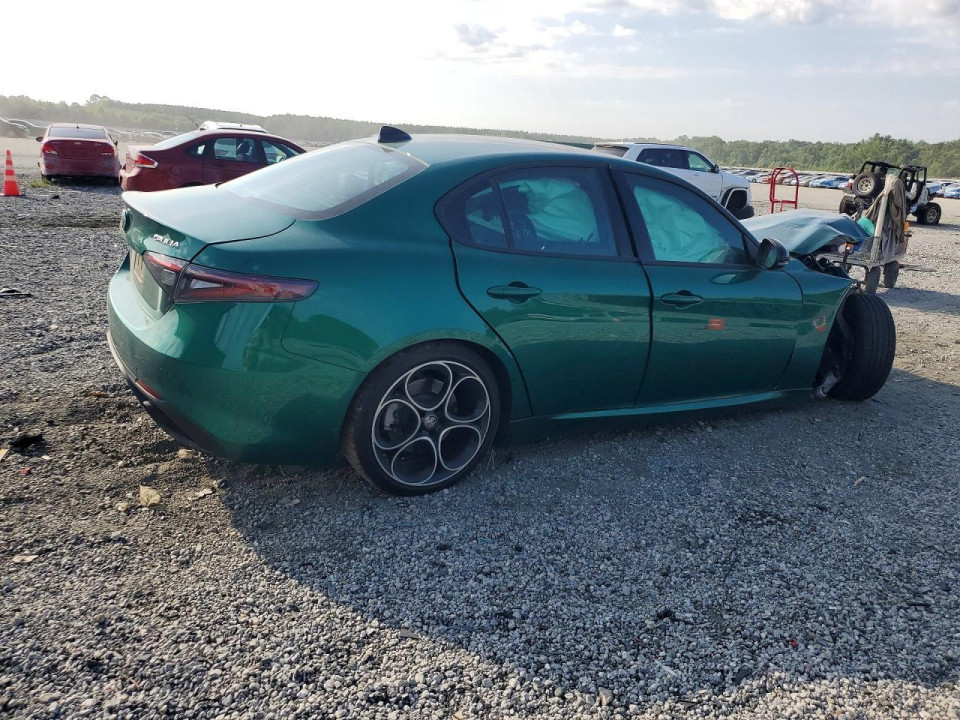 Alfa Romeo GIULIA BASE 2025 — Copart