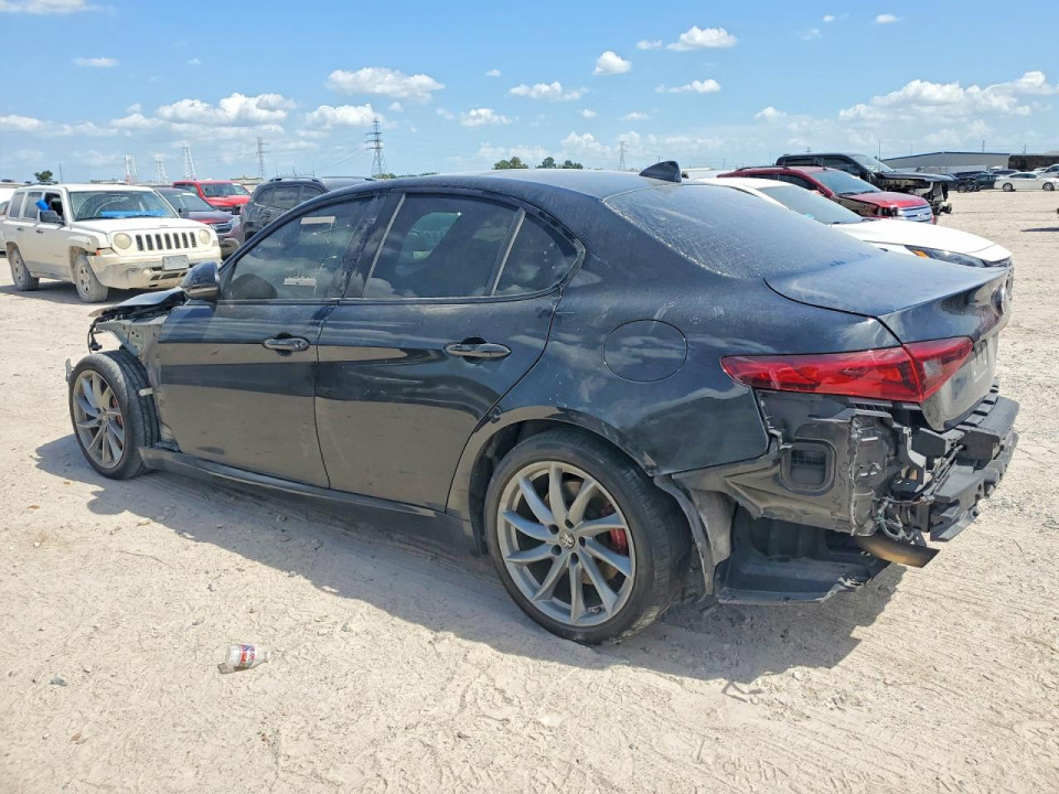 Alfa Romeo GIULIA SUPER 2022 — Copart