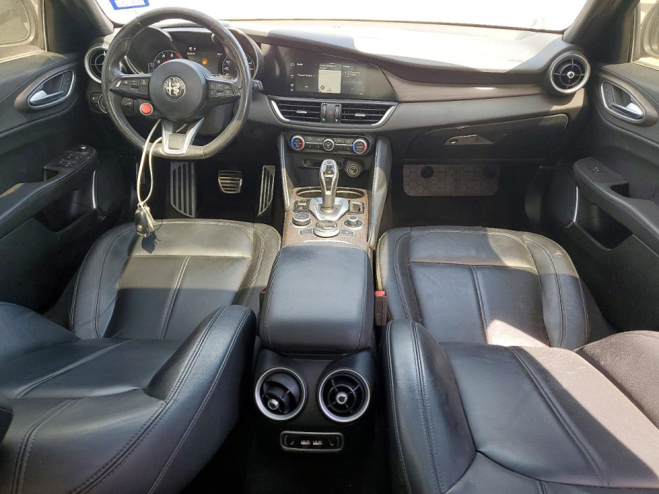 Alfa Romeo GIULIA SUPER 2022 — Copart