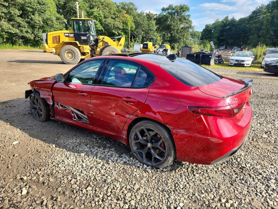 Alfa Romeo GIULIA SUPER 2022 — Copart