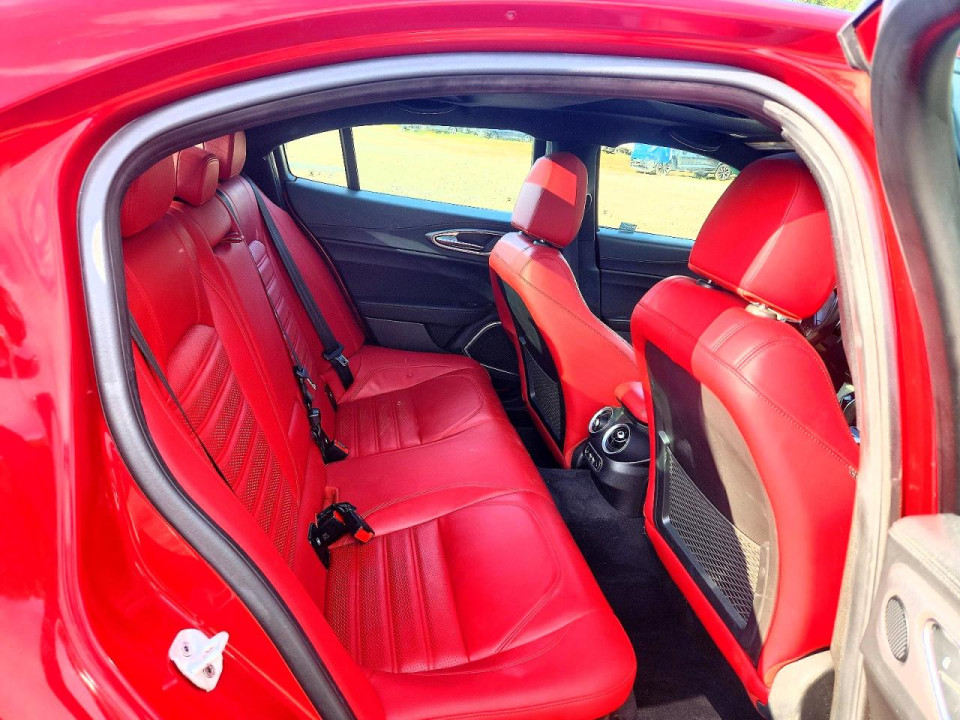 Alfa Romeo GIULIA SUPER 2022 — Copart