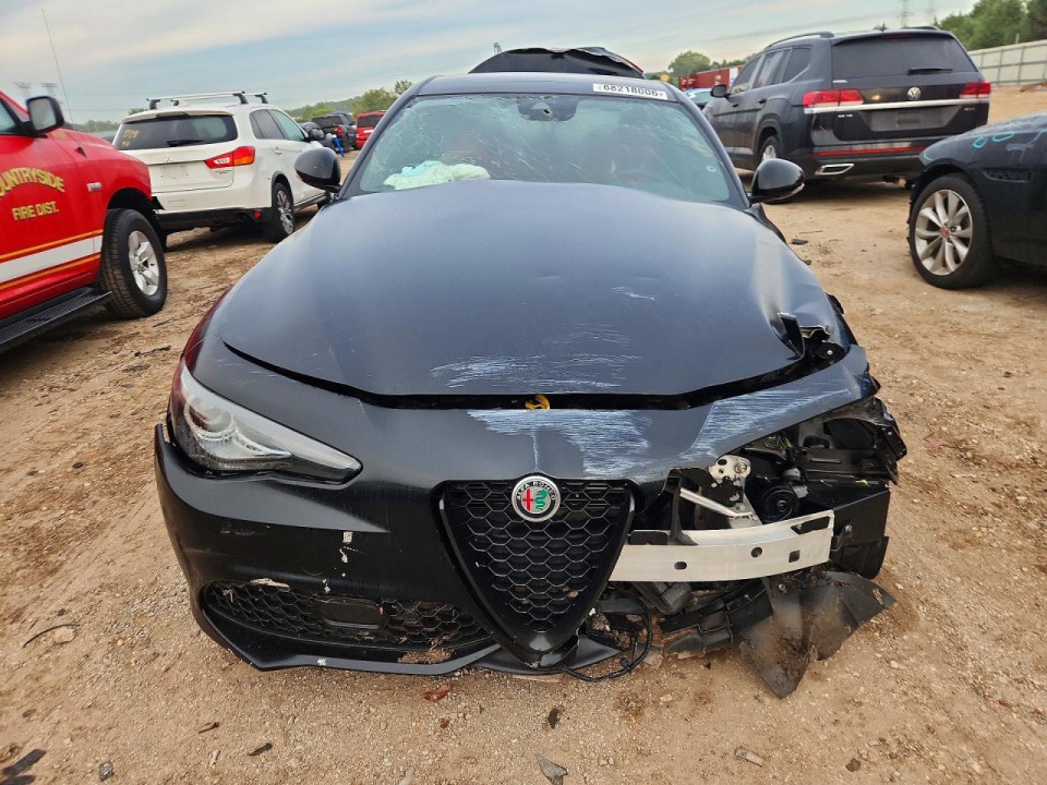 Alfa Romeo GIULIA SUPER 2022 — Copart