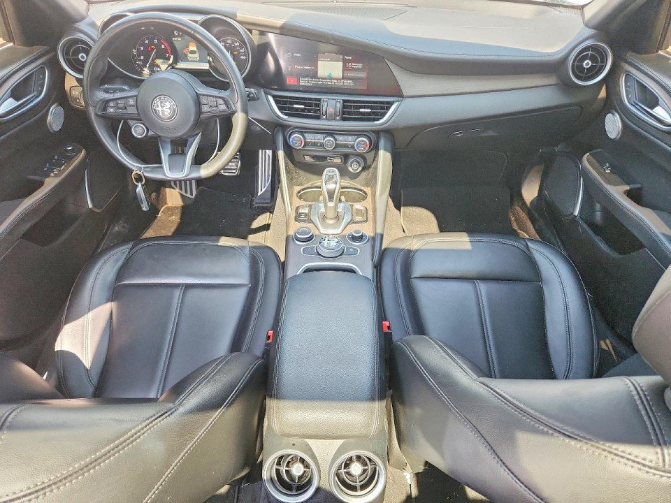 Alfa Romeo GIULIA SUPER 2022 — Copart
