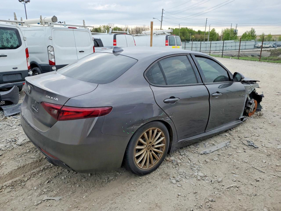 Alfa Romeo GIULIA 2022 — Copart