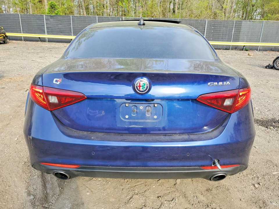 Alfa Romeo GIULIA 2018 — Copart