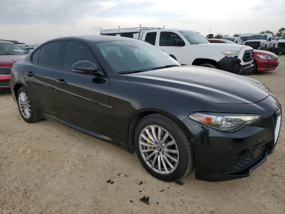 Alfa Romeo GIULIA 2018 — Copart
