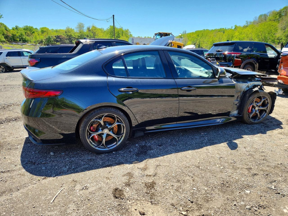 Alfa Romeo GIULIA 2023 — Copart