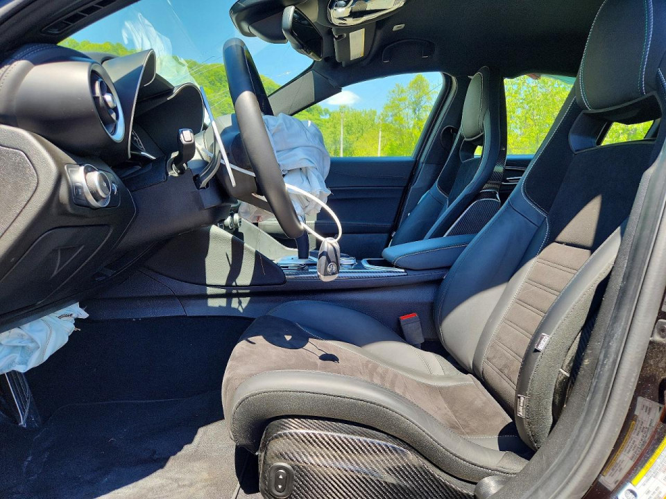 Alfa Romeo GIULIA 2023 — Copart