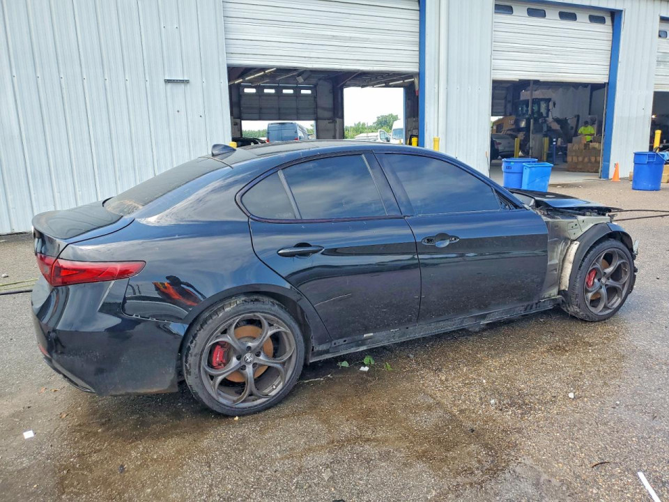 Alfa Romeo GIULIA 2019 — Copart