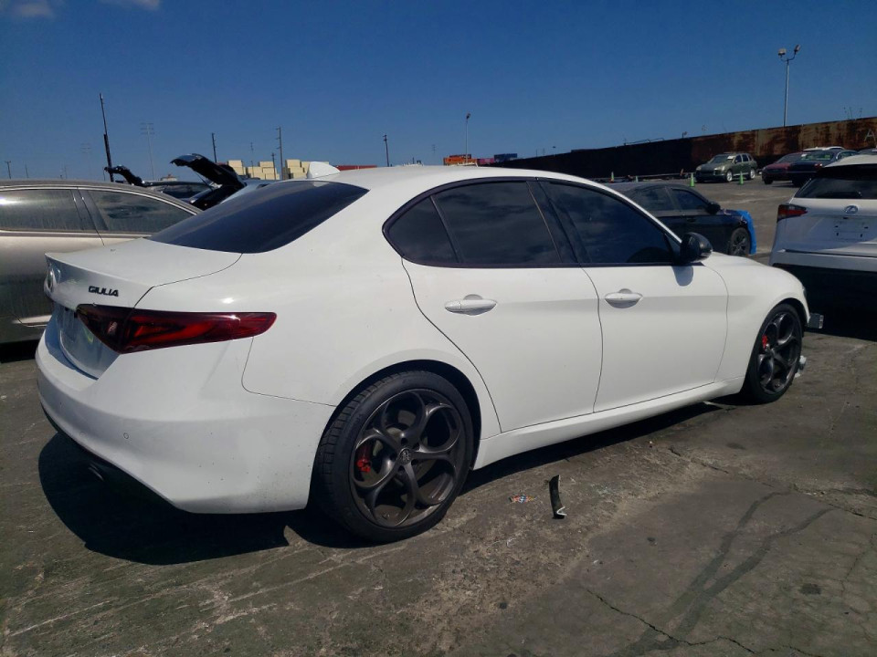 Alfa Romeo GIULIA 2019 — Copart