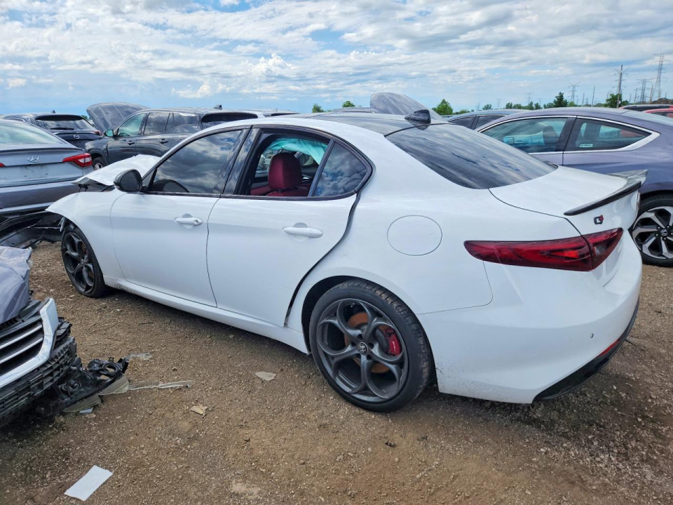 Alfa Romeo GIULIA 2021 — Copart