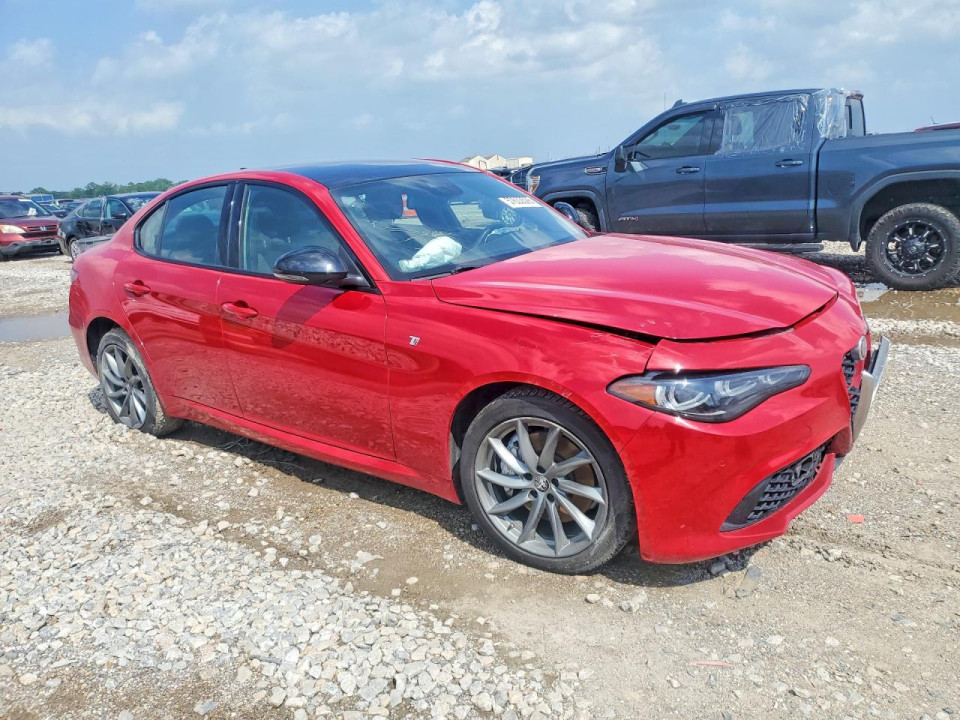 Alfa Romeo GIULIA 2024 — Copart