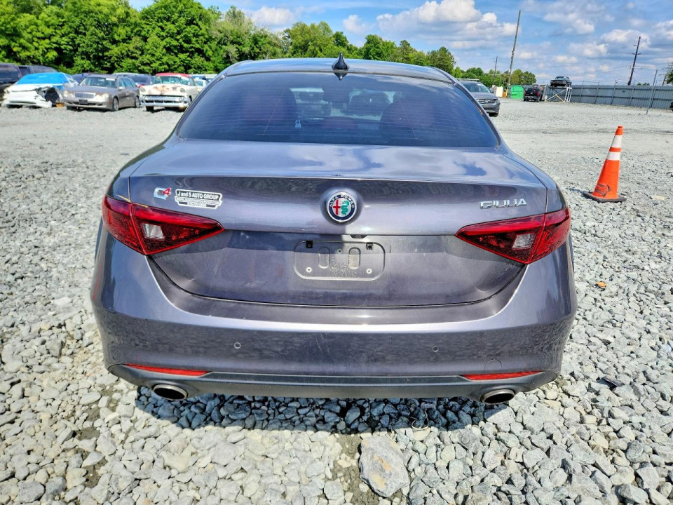 Alfa Romeo GIULIA 2018 — Copart
