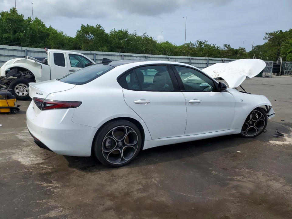 Alfa Romeo GIULIA 2024 — Copart