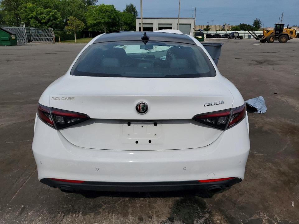 Alfa Romeo GIULIA 2024 — Copart