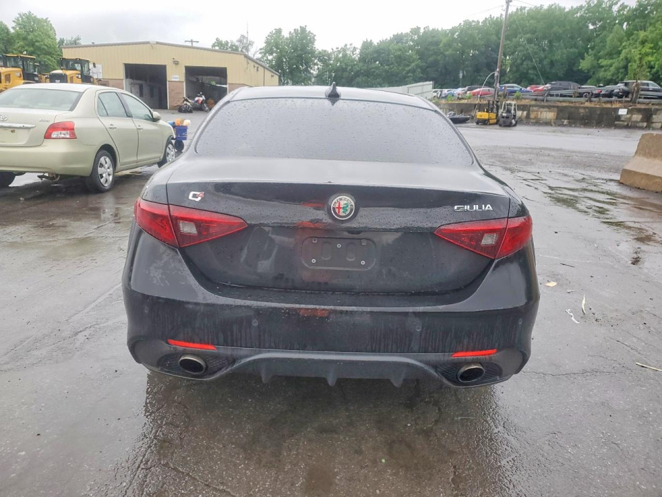 Alfa Romeo GIULIA 2018 — Copart