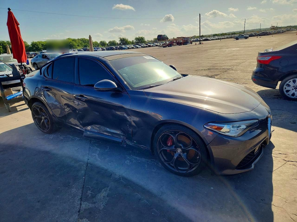 Alfa Romeo GIULIA 2018 — Copart