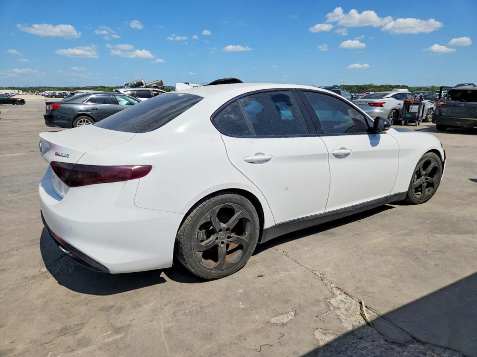 Alfa Romeo GIULIA 2018 — Copart