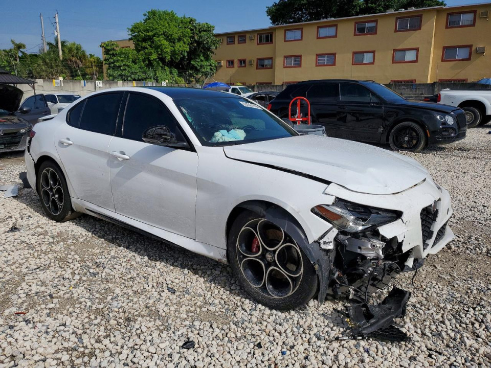 Alfa Romeo GIULIA 2021 — Copart