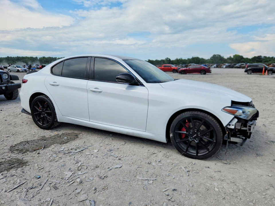 Alfa Romeo GIULIA 2021 — Copart