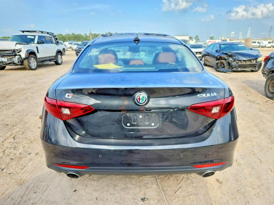 Alfa Romeo GIULIA 2017 — Copart
