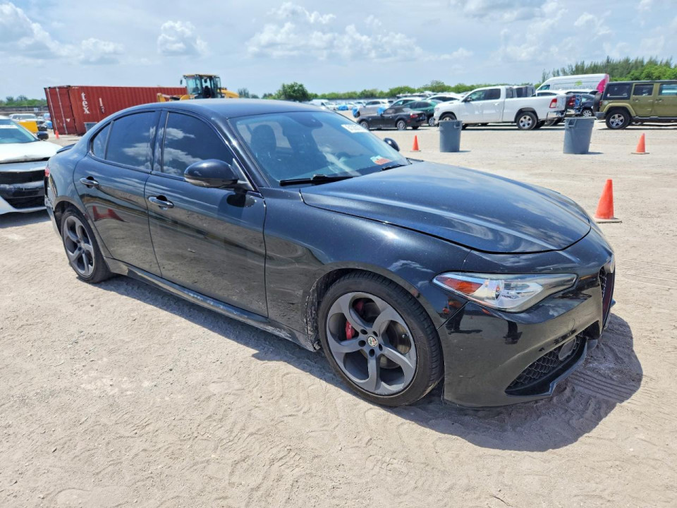 Alfa Romeo GIULIA 2018 — Copart