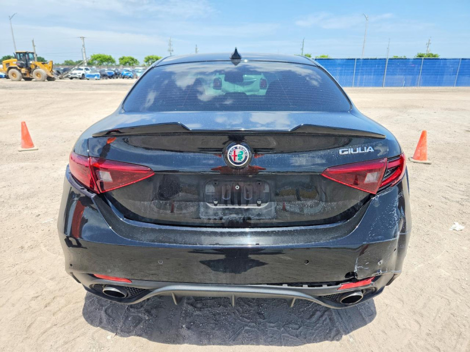 Alfa Romeo GIULIA 2018 — Copart