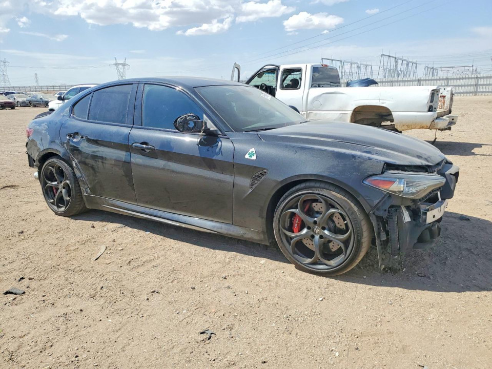 Alfa Romeo GIULIA 2022 — Copart
