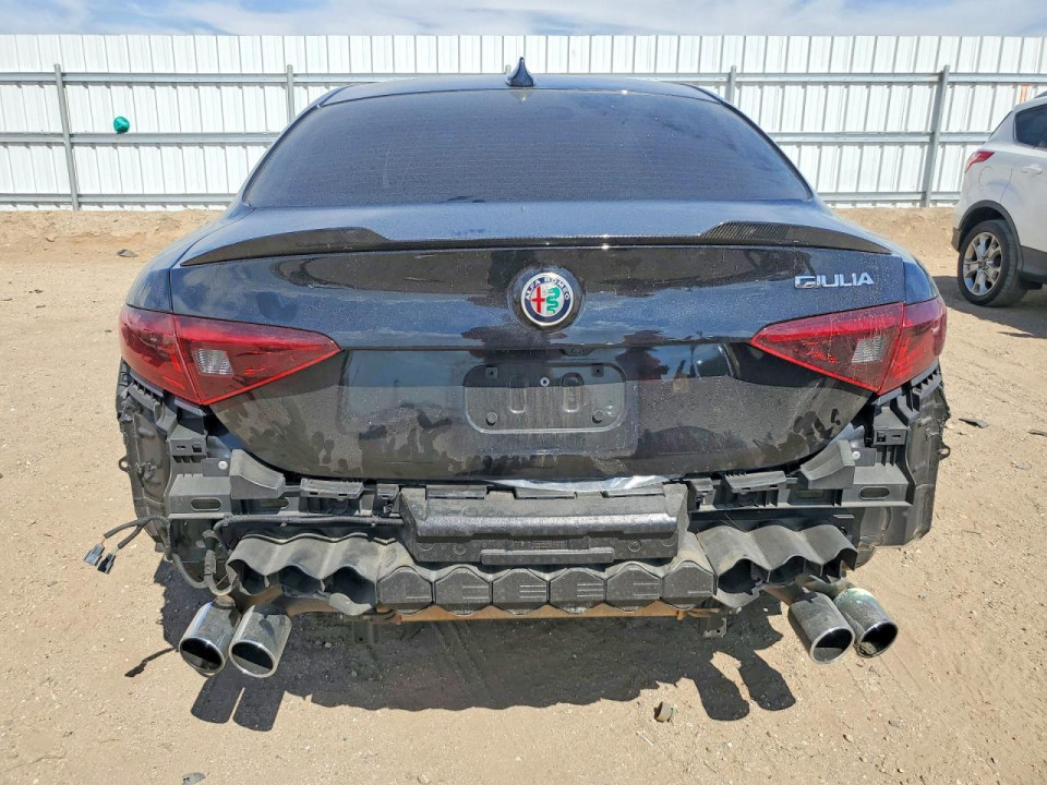 Alfa Romeo GIULIA 2022 — Copart