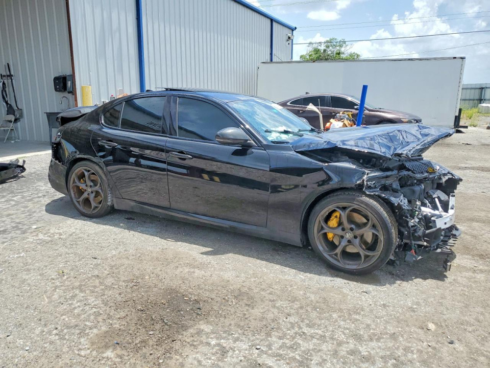 Alfa Romeo GIULIA 2021 — Copart
