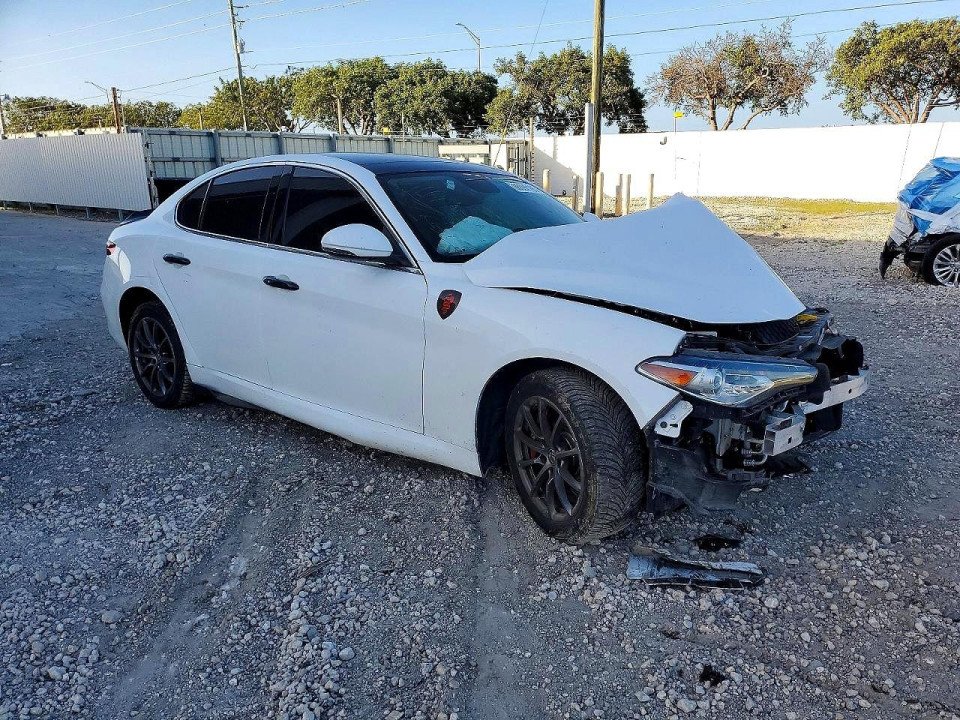 Alfa Romeo GIULIA 2018 — Copart