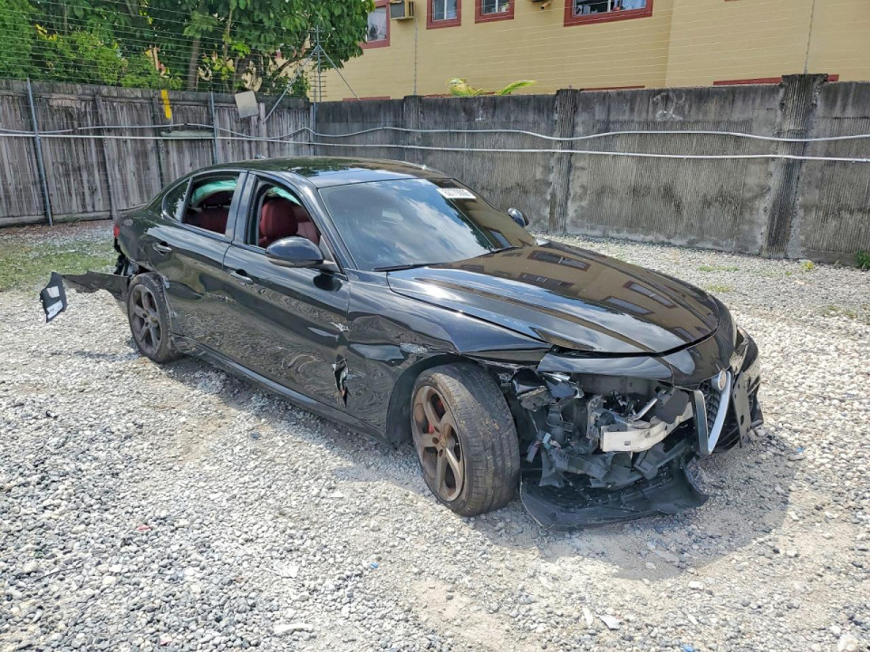 Alfa Romeo GIULIA 2018 — Copart