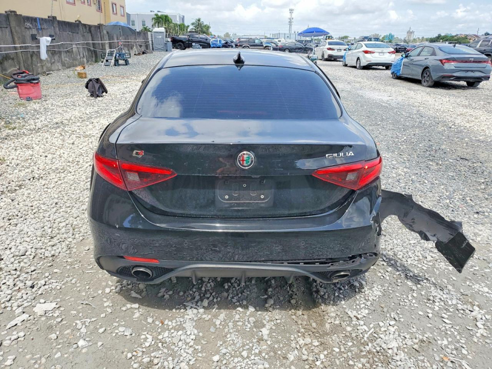 Alfa Romeo GIULIA 2018 — Copart