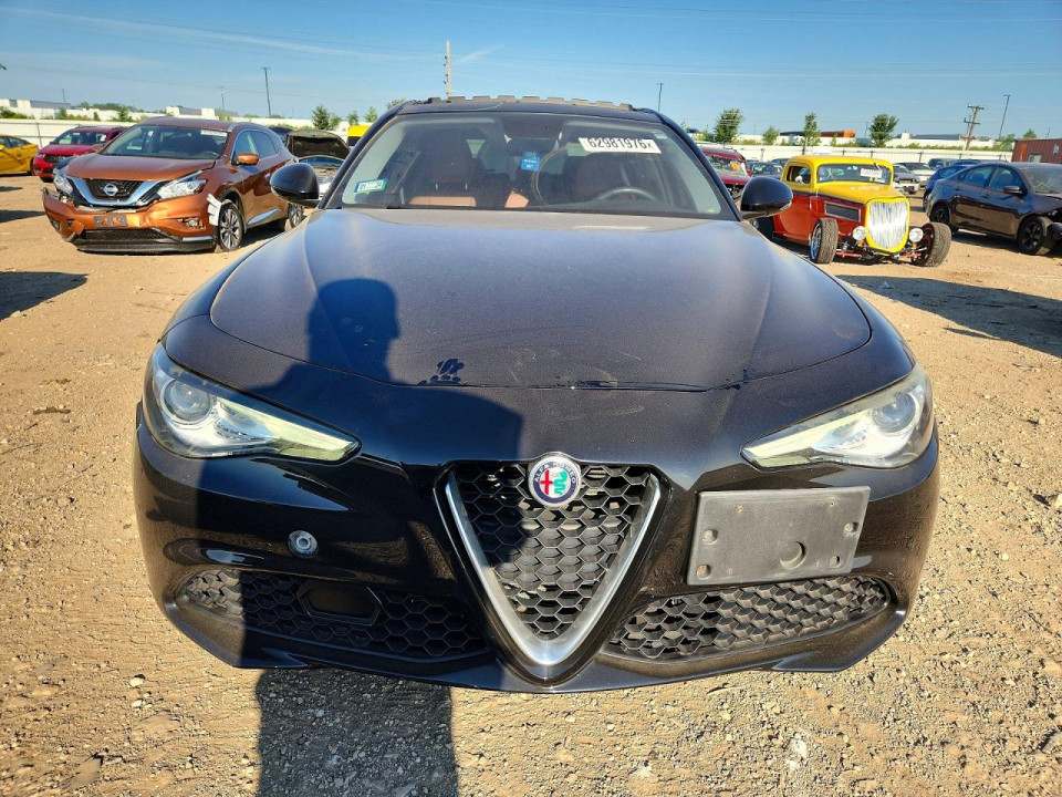 Alfa Romeo GIULIA 2018 — Copart