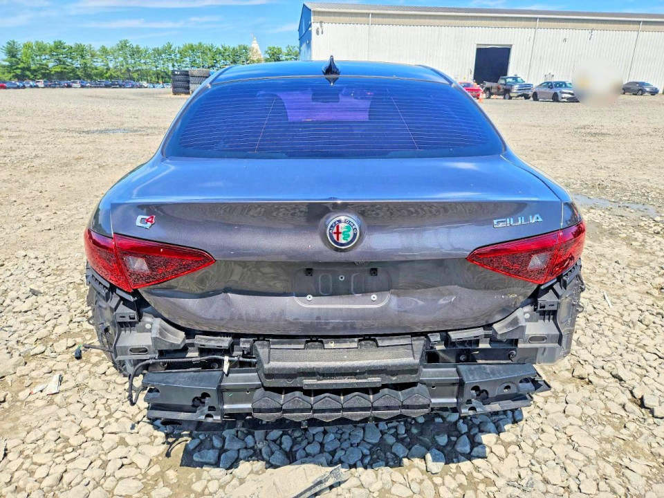 Alfa Romeo GIULIA 2021 — Copart
