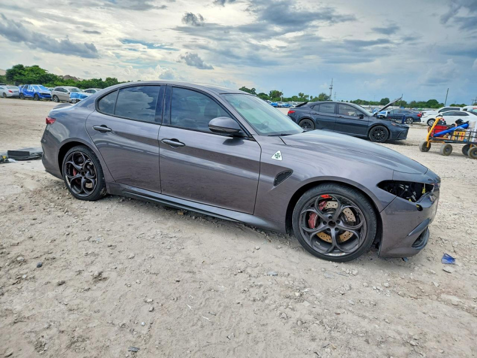 Alfa Romeo GIULIA 2017 — Copart