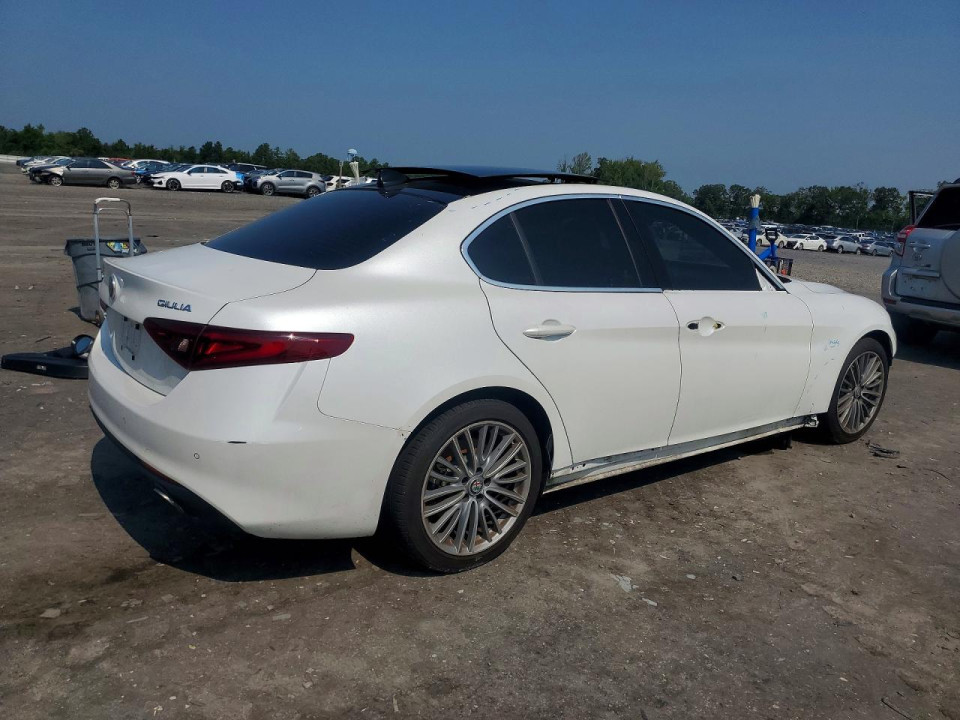 Alfa Romeo GIULIA 2018 — Copart