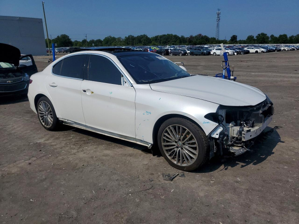 Alfa Romeo GIULIA 2018 — Copart