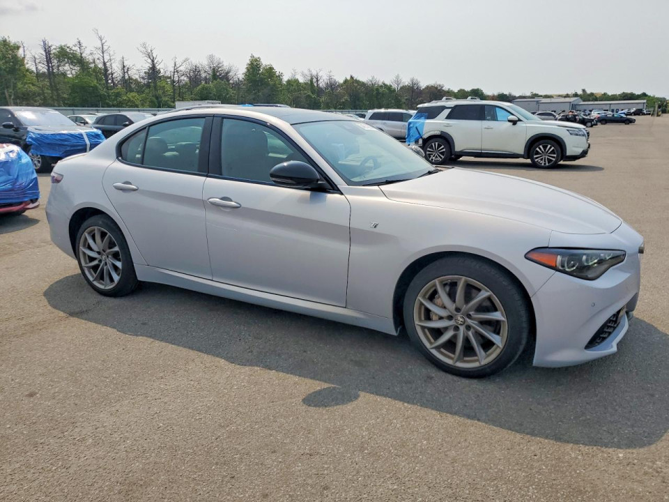 Alfa Romeo GIULIA 2024 — Copart