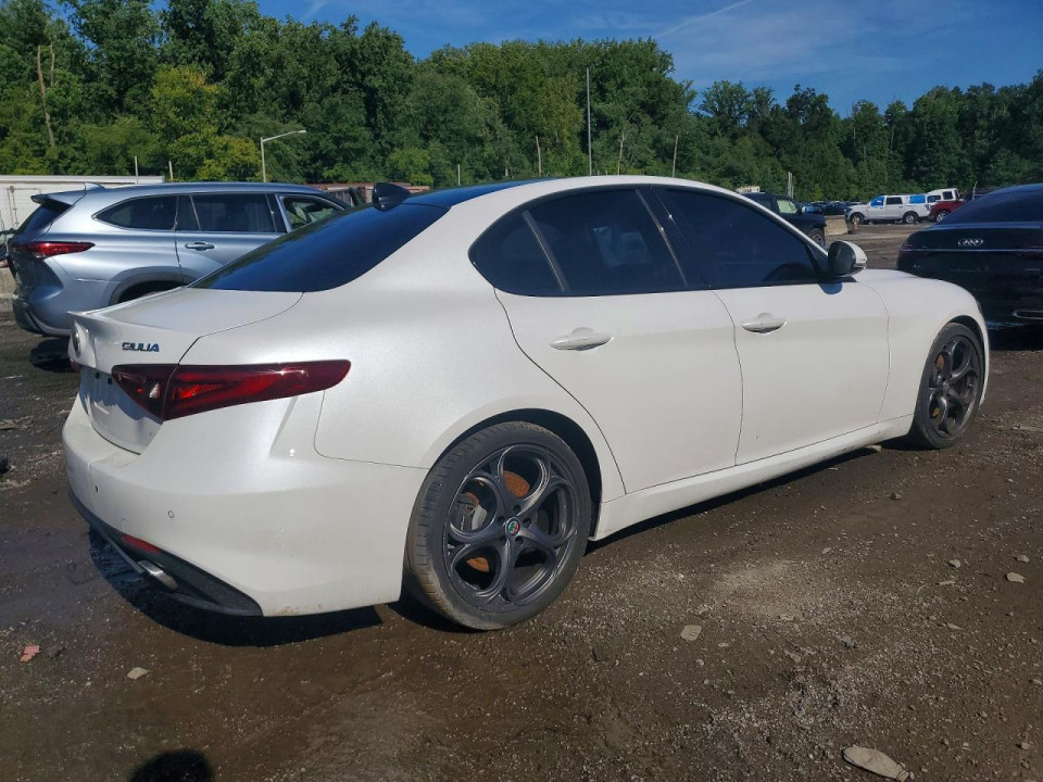 Alfa Romeo GIULIA 2017 — Copart