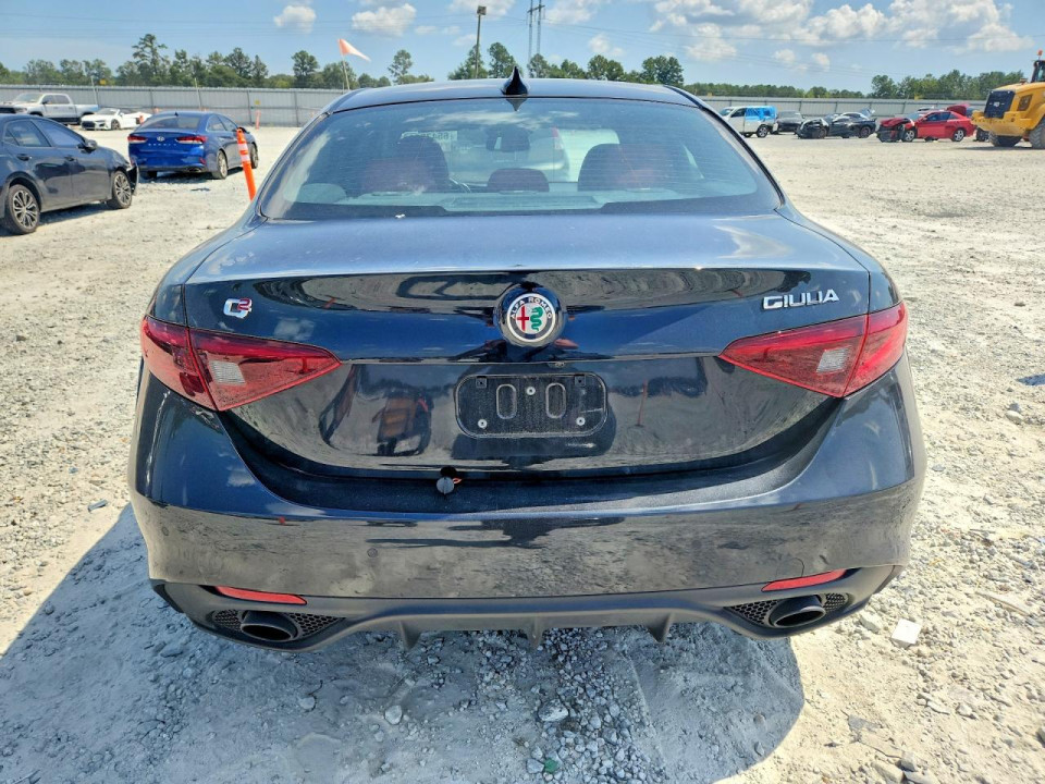 Alfa Romeo GIULIA 2023 — Copart