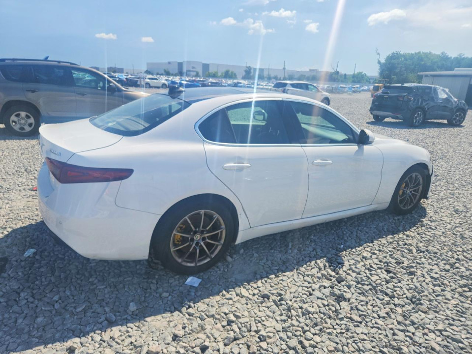 Alfa Romeo GIULIA 2018 — Copart