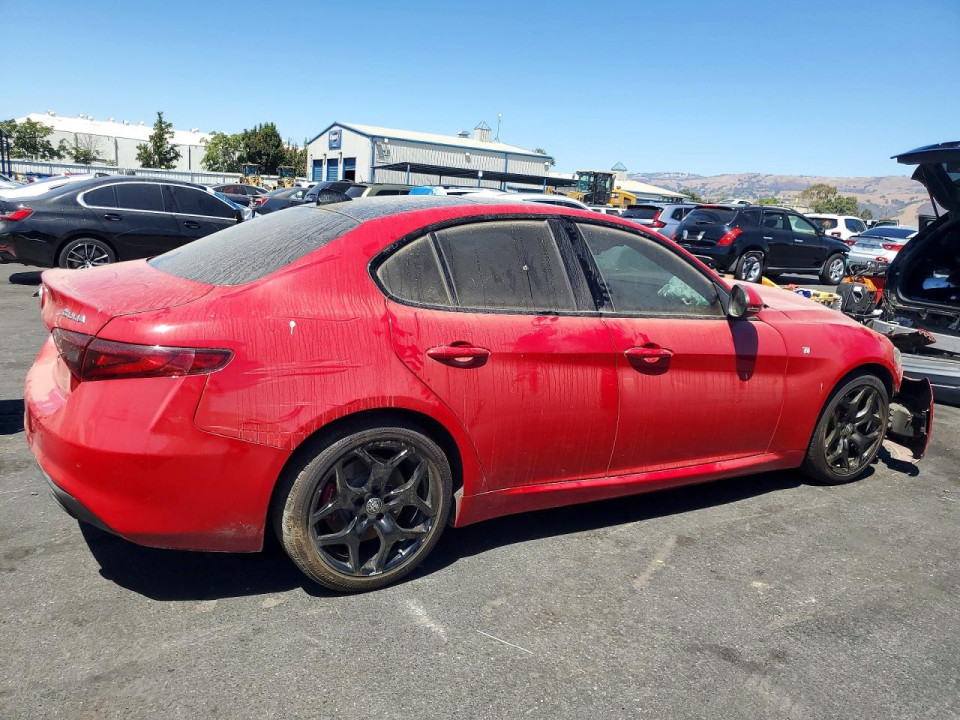Alfa Romeo GIULIA 2023 — Copart