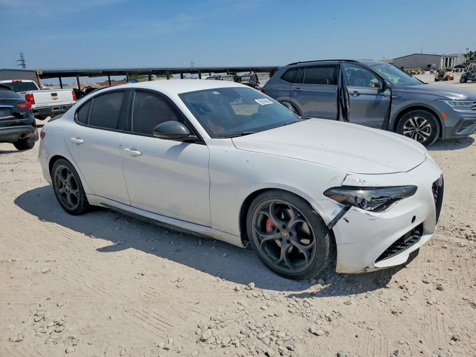 Alfa Romeo GIULIA 2019 — Copart