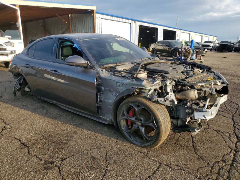 Alfa Romeo GIULIA 2019 — Copart