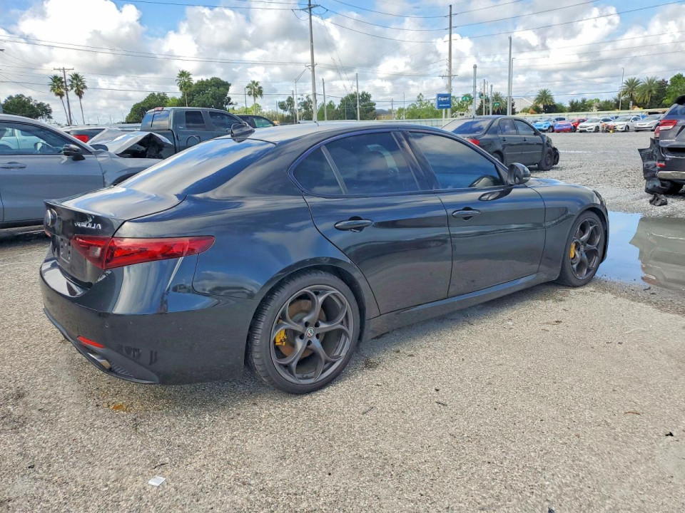 Alfa Romeo GIULIA 2018 — Copart